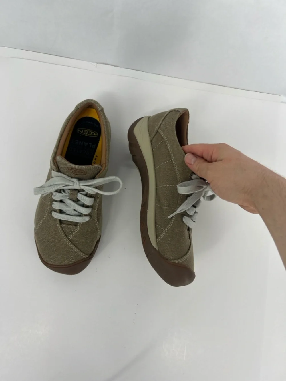 KEEN Presidio Canvas Casual Shoes - like new - Picture 12 of 13